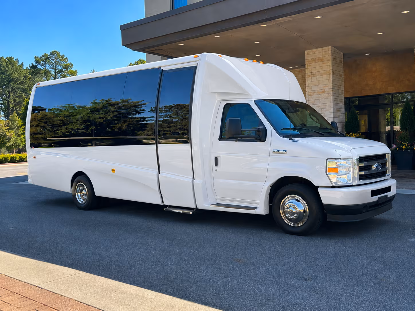 Anaheim Airport Shuttles & Transportation