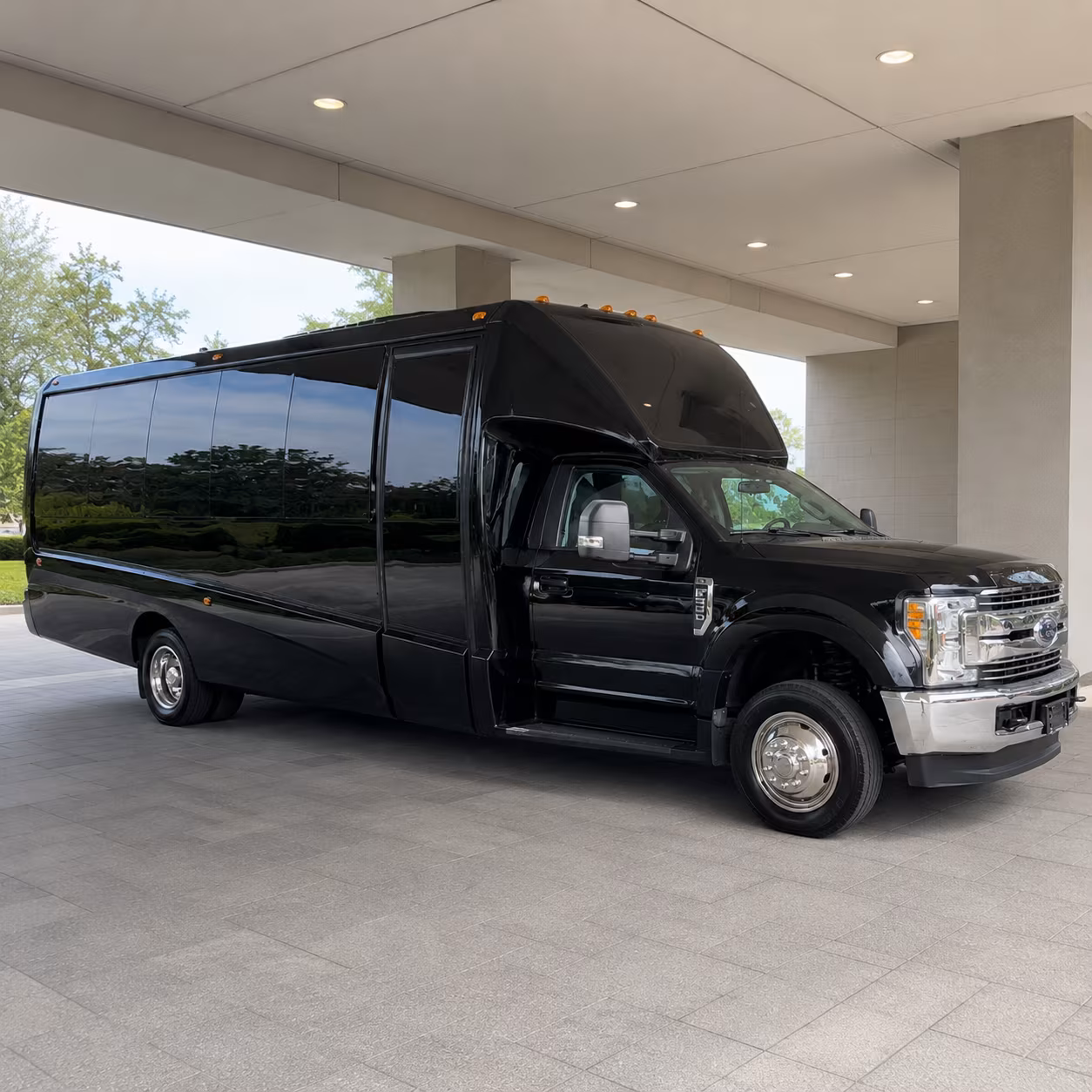 Anaheim Homecoming & Prom Party Bus Rentals